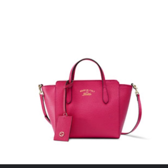 Gucci Handbags - GUCCI magenta swing bag